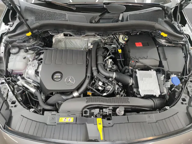 Mercedes-Benz GLA 200 AMG Line Night Star
