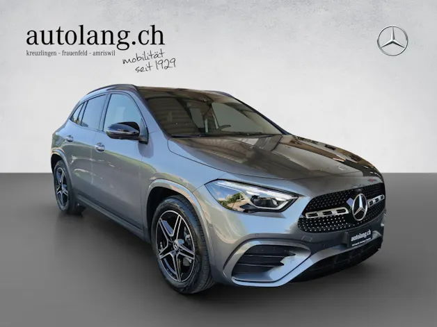 Mercedes-Benz GLA 200 AMG Line Night Star