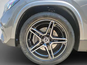 Mercedes-Benz GLA 200 AMG Line Night Star