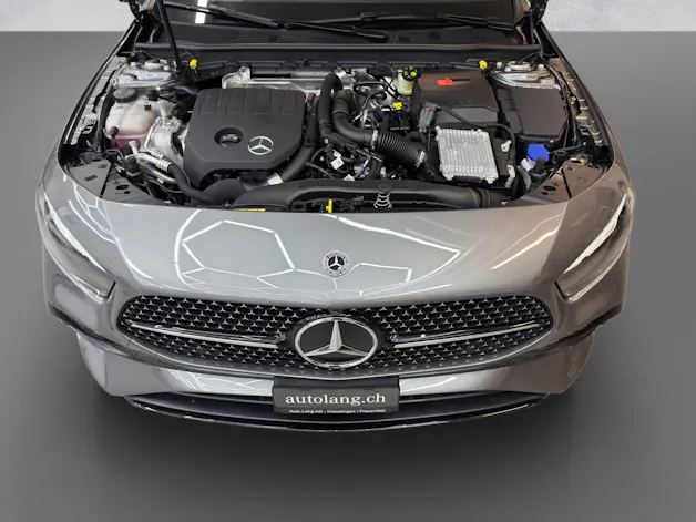 Mercedes-Benz A 200 AMG Line Night Star