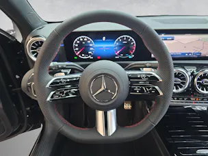 Mercedes-Benz A 200 AMG Line Night Star