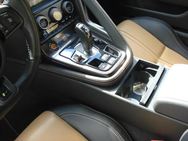 Jaguar F-Type Coupé 5.0 V8 R