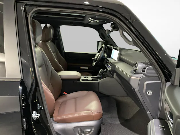 Toyota Land Cruiser 2.8 D 48V Invincible