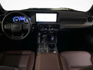 Toyota Land Cruiser 2.8 D 48V Invincible