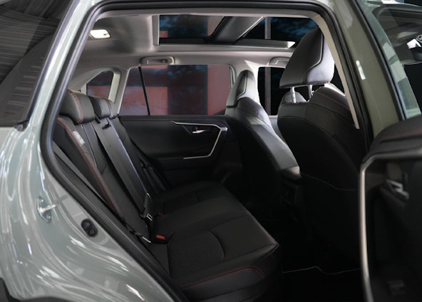 Vehicle image 8 Vehicle image 8