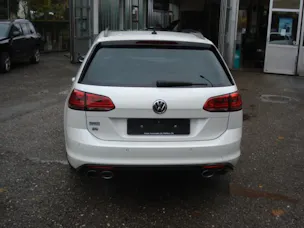 VW Golf VII Variant 2.0 TSI R DSG 4motion