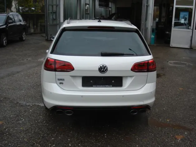 VW Golf VII Variant 2.0 TSI R DSG 4motion