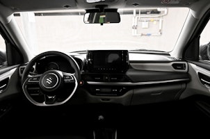 Vehicle image SUZUKI Swift 1.2 Sakura Top Hybrid 4x4