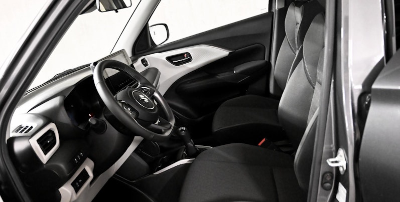 Vehicle image SUZUKI SWIFT