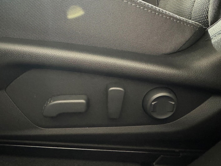 Vehicle image SUBARU CROSSTREK