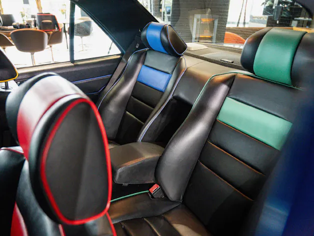 Mercedes-Benz E 190 2.3 Avantgarde Azzurro