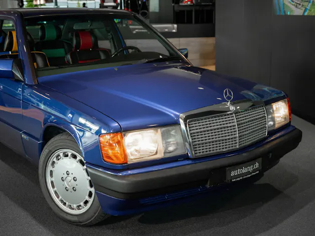 Mercedes-Benz E 190  2.3 Avantgarde Azzurro