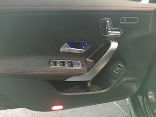 Mercedes-Benz CLA 200 AMG Line Shooting Brake
