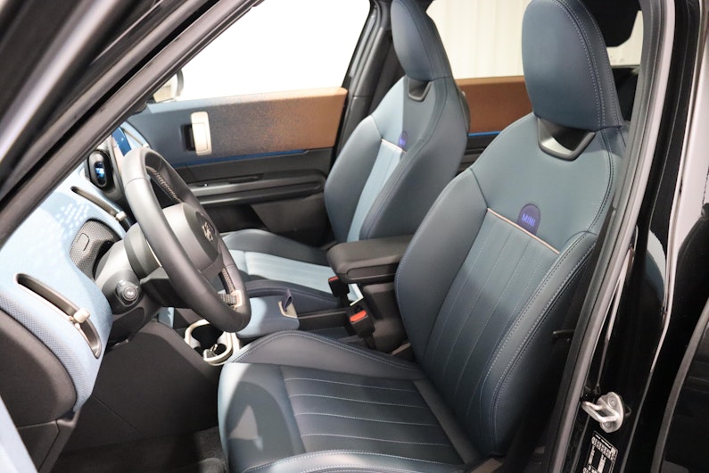 Vehicle image MINI COUNTRYMAN