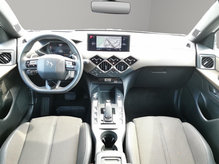 Vehicle image DS AUTOMOBILES DS3