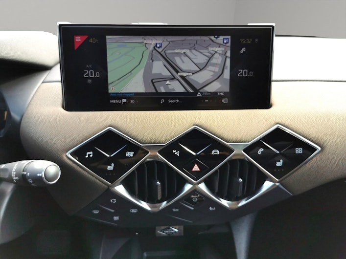 Vehicle image DS AUTOMOBILES DS3