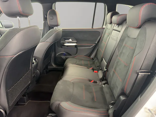 MERCEDES-BENZ GLB 200 AMG Line 4matic