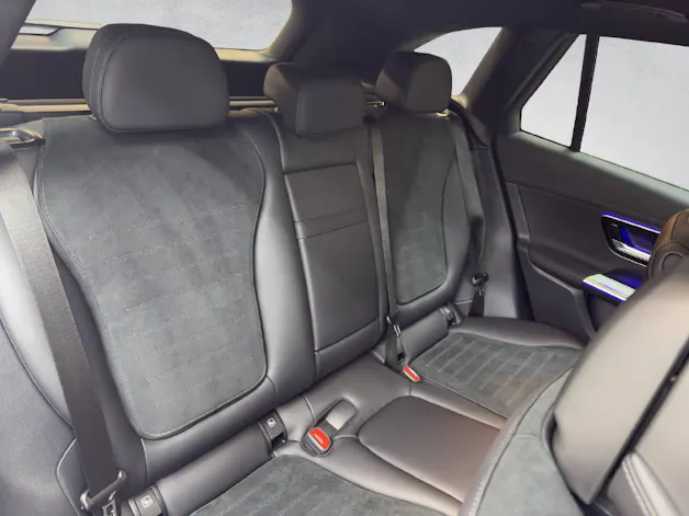 MERCEDES-BENZ GLC 220 d AMG Line 4Matic