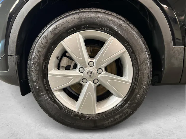 Volvo XC40 2.0 B3 MH Essential