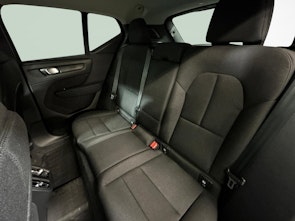 Vehicle image VOLVO XC40 2.0 B3 MH Essential