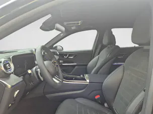 MERCEDES-BENZ GLC 200 AMG Line 4Matic