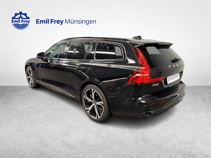 Vehicle image VOLVO V60