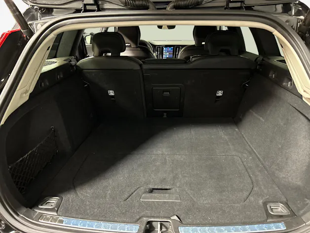 Volvo V60 2.0 T6 TE Plus Dark eAWD