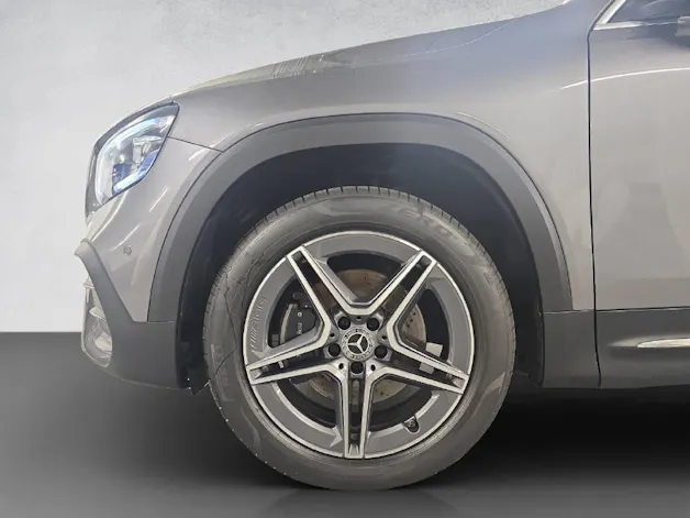 Mercedes-Benz GLB 200 AMG Line