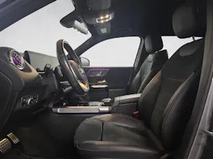 Mercedes-Benz GLB 200 AMG Line