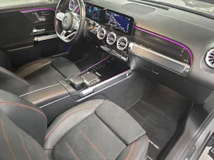 Mercedes-Benz GLB 200 AMG Line