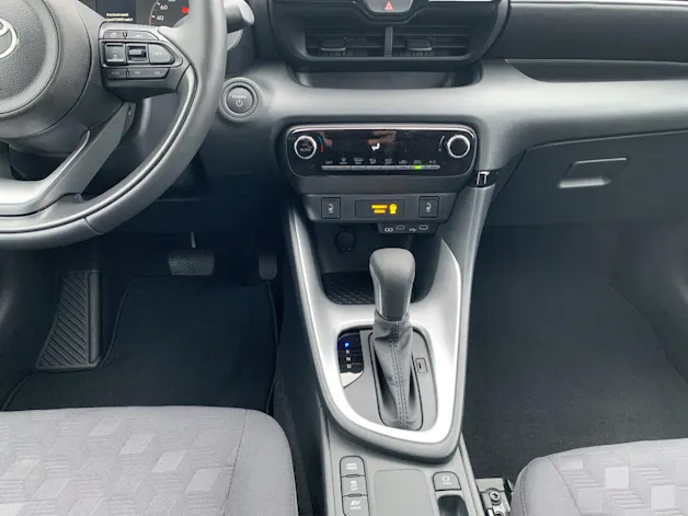 Toyota Yaris 1.5 VVT-i HSD Comfort