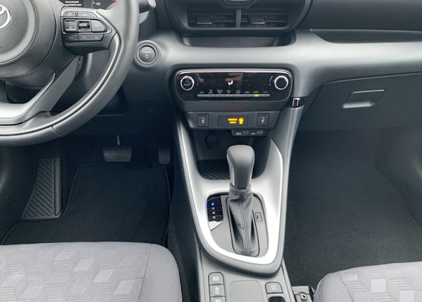 Vehicle image 7 Vehicle image 7