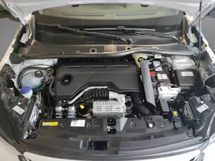 Peugeot 2008 1.2 Hybrid GT