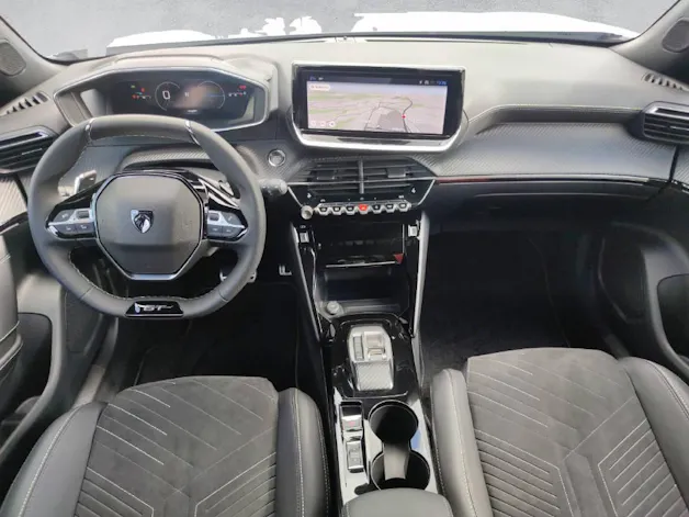 Peugeot 2008 1.2 Hybrid GT