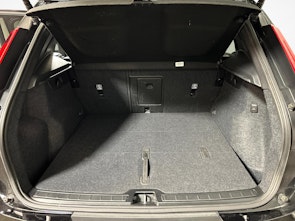 Vehicle image VOLVO XC40 2.0 B4 MH Plus Dark