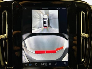 Vehicle image VOLVO XC40 2.0 B4 MH Plus Dark