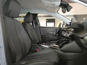 Peugeot 208 1.2 Hybrid Allure