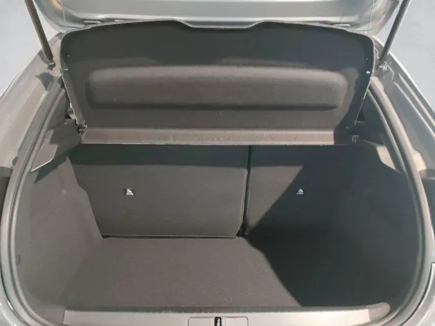 Peugeot 208 1.2 Hybrid Allure