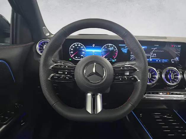 Mercedes-Benz GLA 250 AMG Line 4Matic Swiss Star