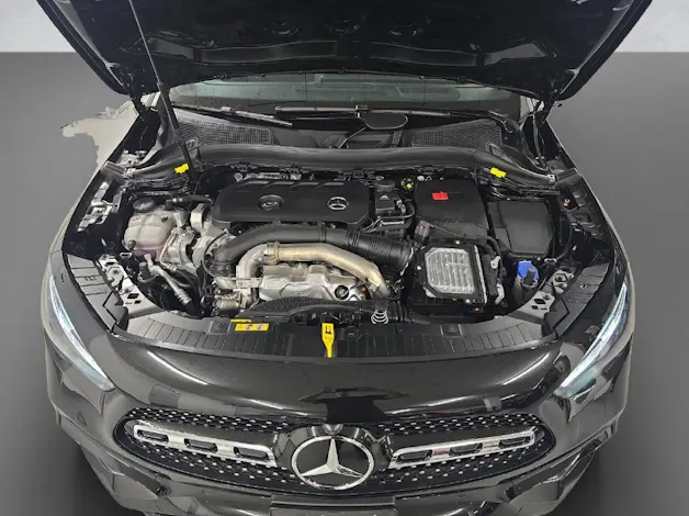 Mercedes-Benz GLA 250 AMG Line 4Matic Swiss Star