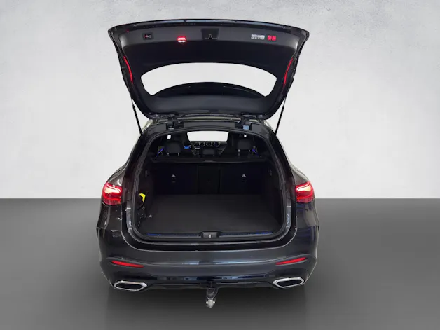 MERCEDES-BENZ GLC 300 AMG Line 4Matic