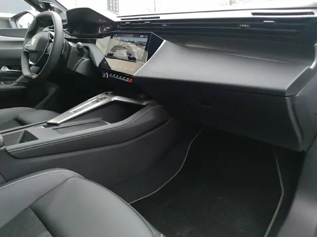 Peugeot 308 SW 1.6 PHEV 195 GT