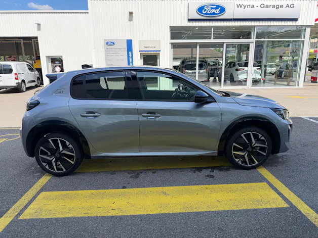 Peugeot 208 1.2 Hybrid 145 GT