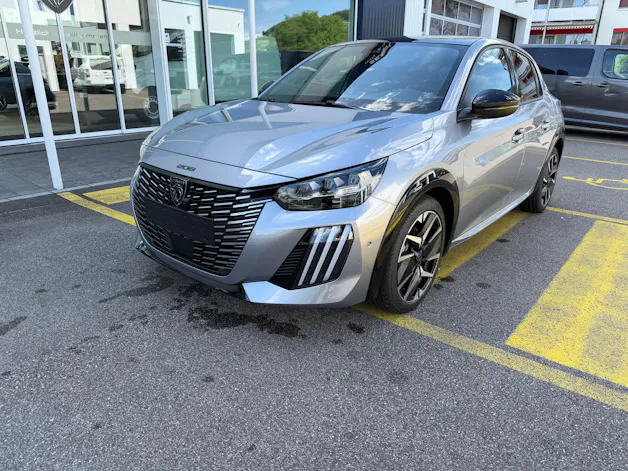 Peugeot 208 1.2 Hybrid 145 GT