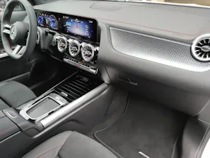 Mercedes-Benz EQA 300  AMG Line 4Matic Excellence Edition