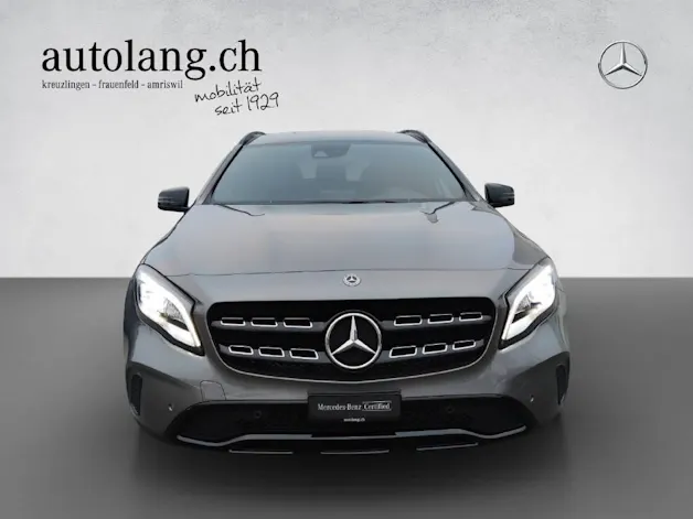 Mercedes-Benz GLA 200 Night Star