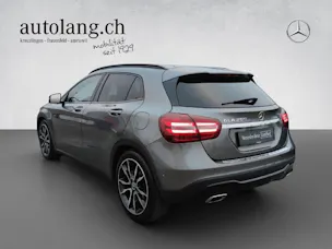 Mercedes-Benz GLA 200 Night Star