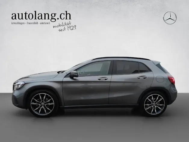 Mercedes-Benz GLA 200 Night Star