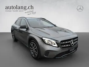 Mercedes-Benz GLA 200 Night Star