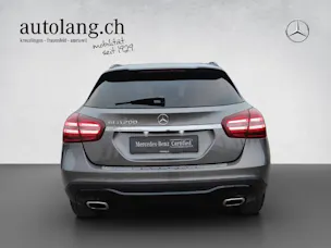 Mercedes-Benz GLA 200 Night Star